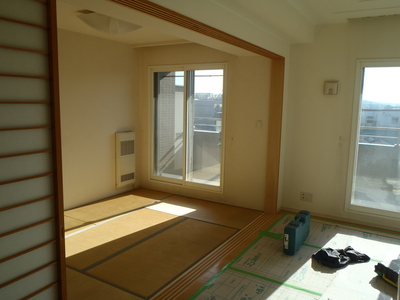 PB112898.JPG