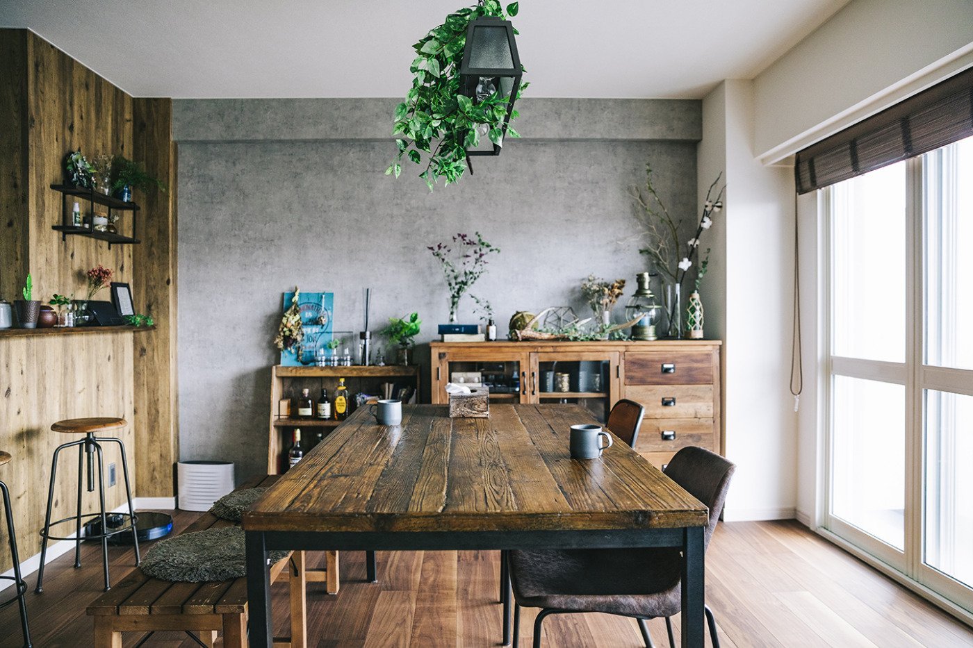 写真:J-リノベの施工事例(マンションを買ってブルックリンスタイルに 暮らしの中でふくらむ飾る楽しみといい時間)