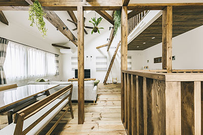 写真:自然塗料オスモ